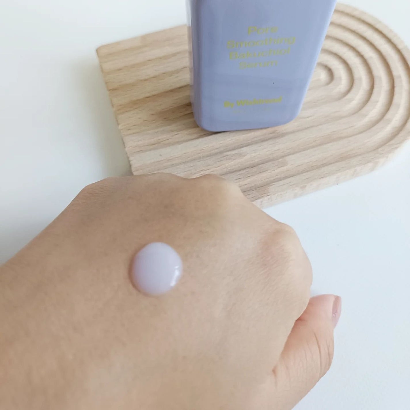 ポアスムージングバクチオールセラム/ByWishtrend/美容液を使ったクチコミ(3枚目)