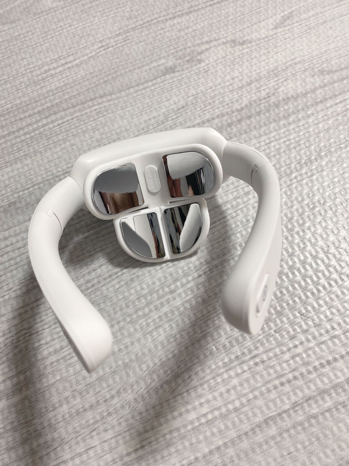 NECK RELAX 　PLUS/NIPLUX/ネックマッサージャーを使ったクチコミ（1枚目）