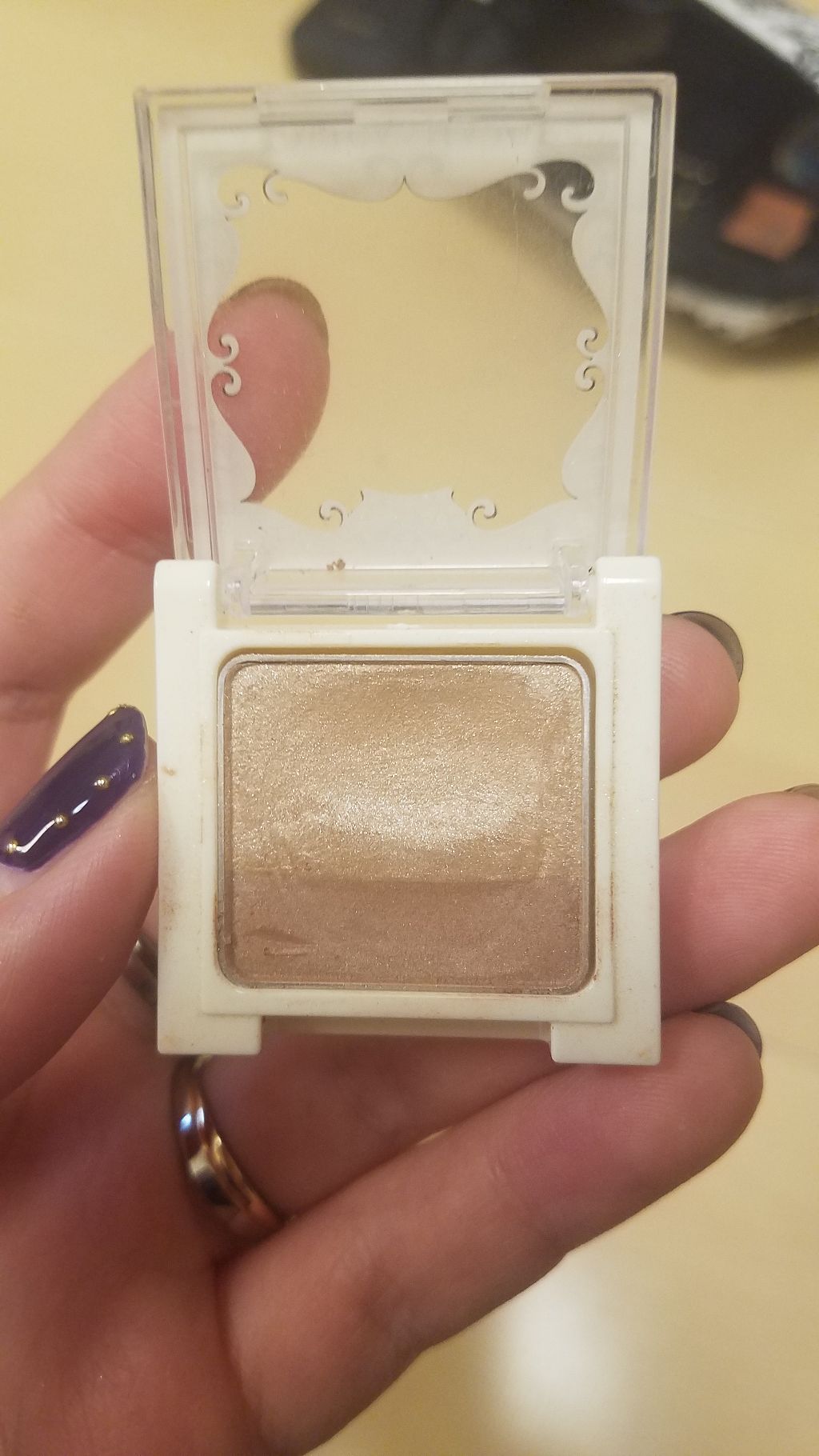 オープンユアアイズ/MAJOLICA MAJORCA/単色アイシャドウを使ったクチコミ（1枚目）