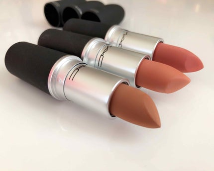 パウダーキス リップスティック/M・A・C/口紅を使ったクチコミ(4枚目)