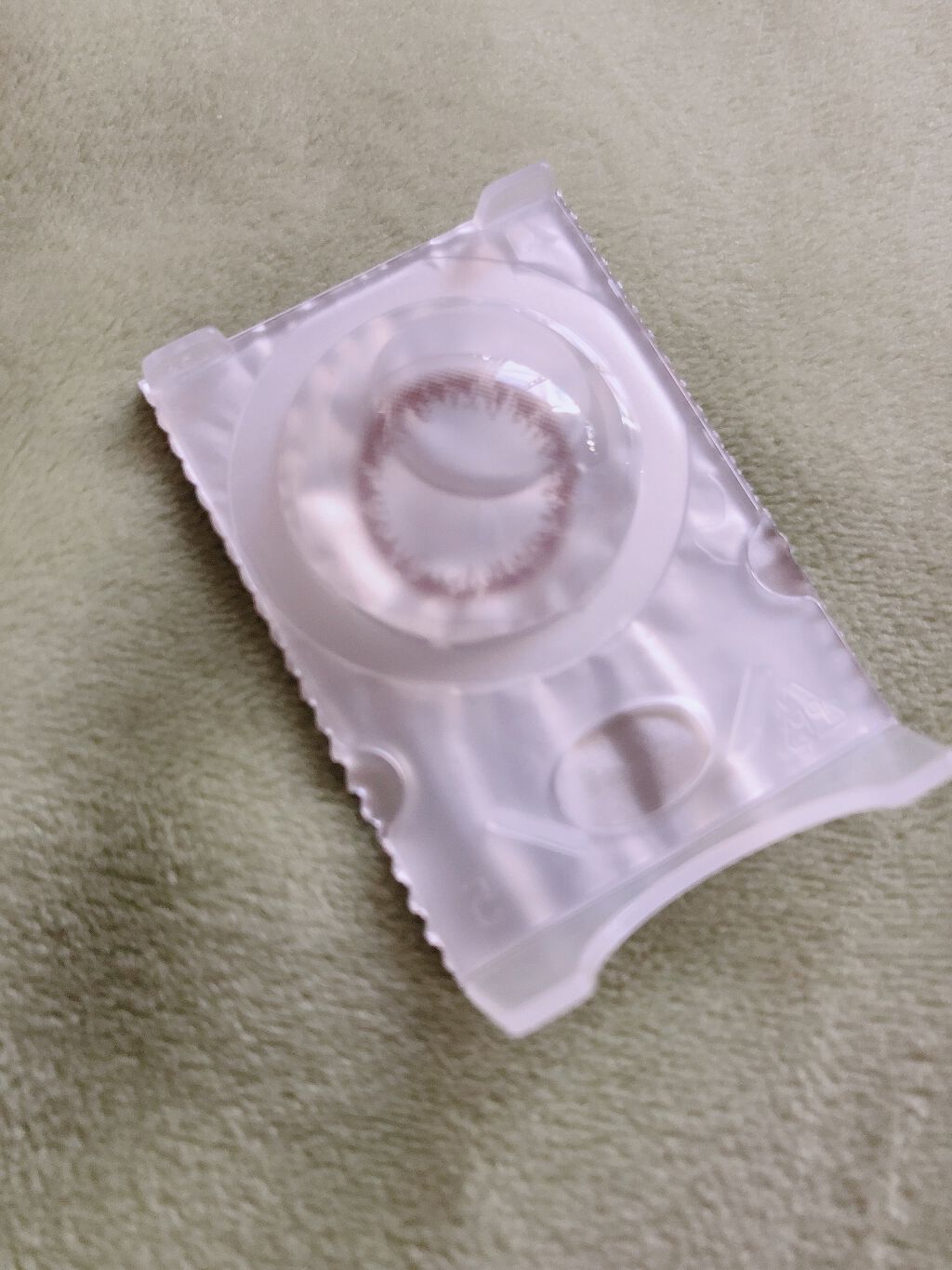 アーティラル UV&モイスト ワンデー/ARTIRAL/ワンデー(1DAY)カラコンを使ったクチコミ(2枚目)