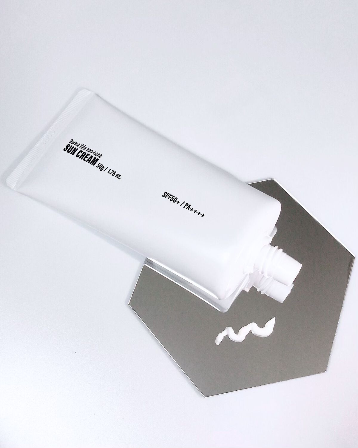 23years old ダーマシンノンナノサンクリームのクチコミ「23yearsold 新作日焼け止め✨
　　　
　　　
◎ノンナノ紫外線散乱剤で敏感肌も安心
.....」（2枚目）