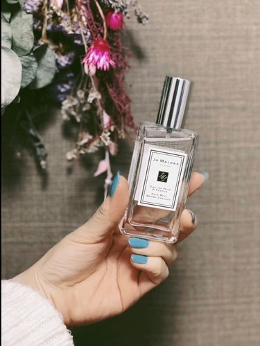 【最高の香り♡】
Jo MALONE LONDONのイングリッシュ ペアー&フリージア ヘアミストがいい匂いすぎます♡

爽やかなフルーツの様な香りの中にも
甘さがあって、めちゃめちゃ好みでした！

女