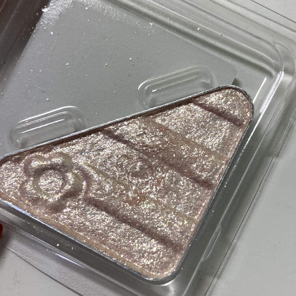 アイオープナー 044 (G)/MARY QUANT/単色アイシャドウを使ったクチコミ（2枚目）