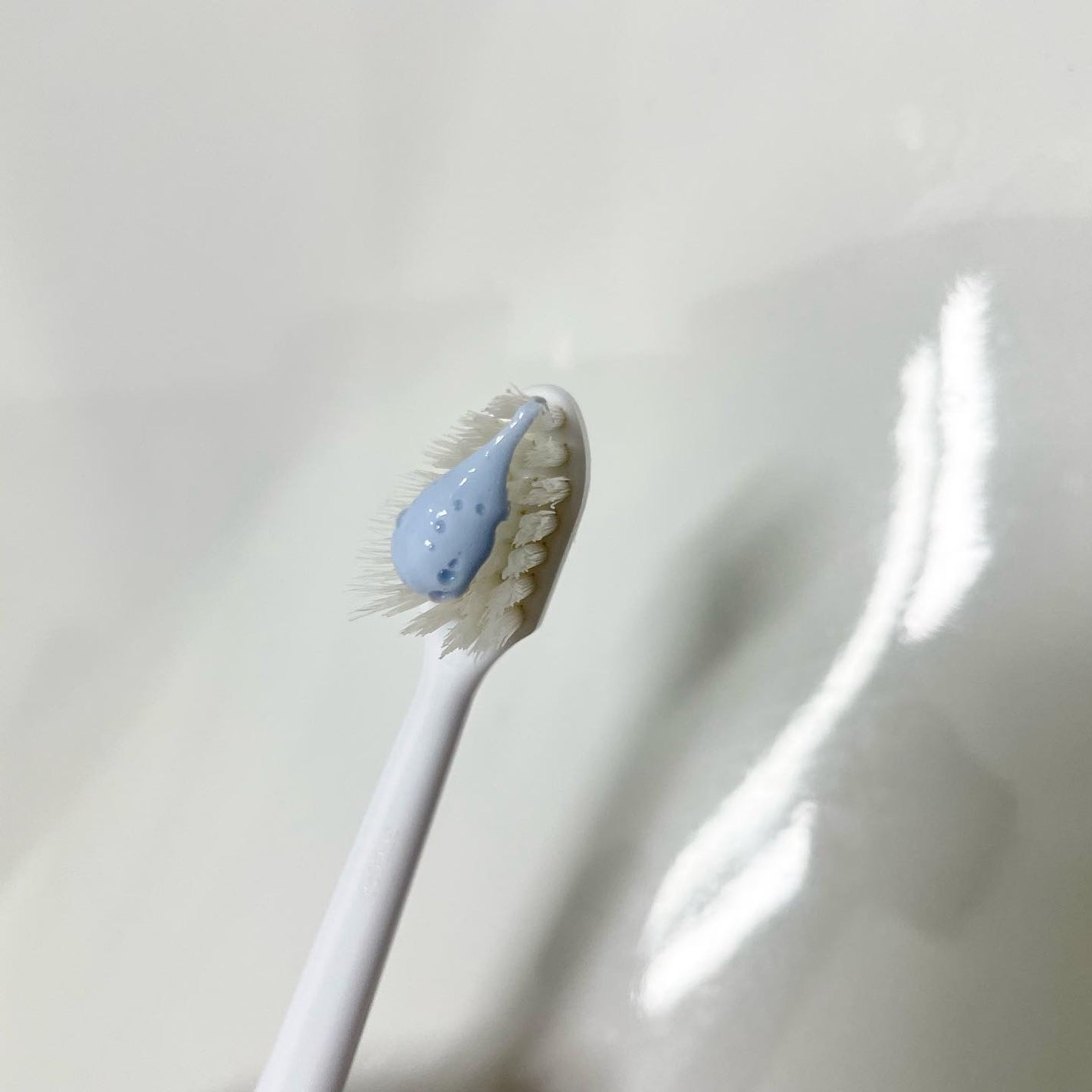 miku on LIPS 「 今回は、ブレスマイルクリア(医薬部外品) をレビューさせて..」(2枚目)