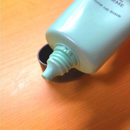 トーンアップ化粧下地/キスミー フェルム/化粧下地を使ったクチコミ(2枚目)