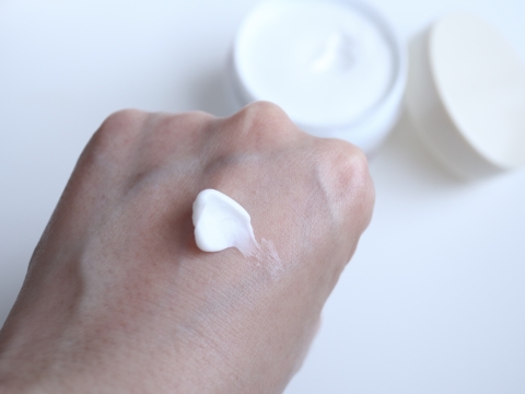 モイストリッチマスククリーム /世田谷コスメ/化粧下地を使ったクチコミ（3枚目）