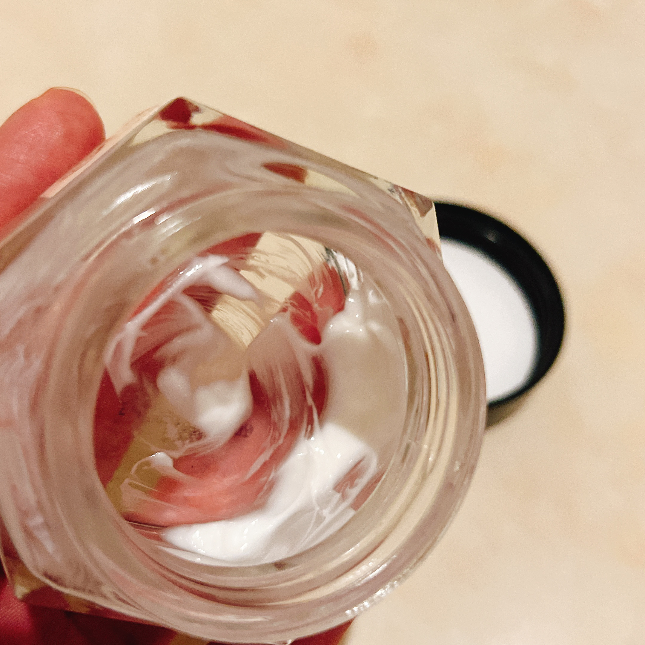 ほげげ/フォロバ100のクチコミ「使い切りました。

■特徴

シワ改善、肌美白の二重機能性化粧品です。

■使用感

乳液寄り.....」（2枚目）