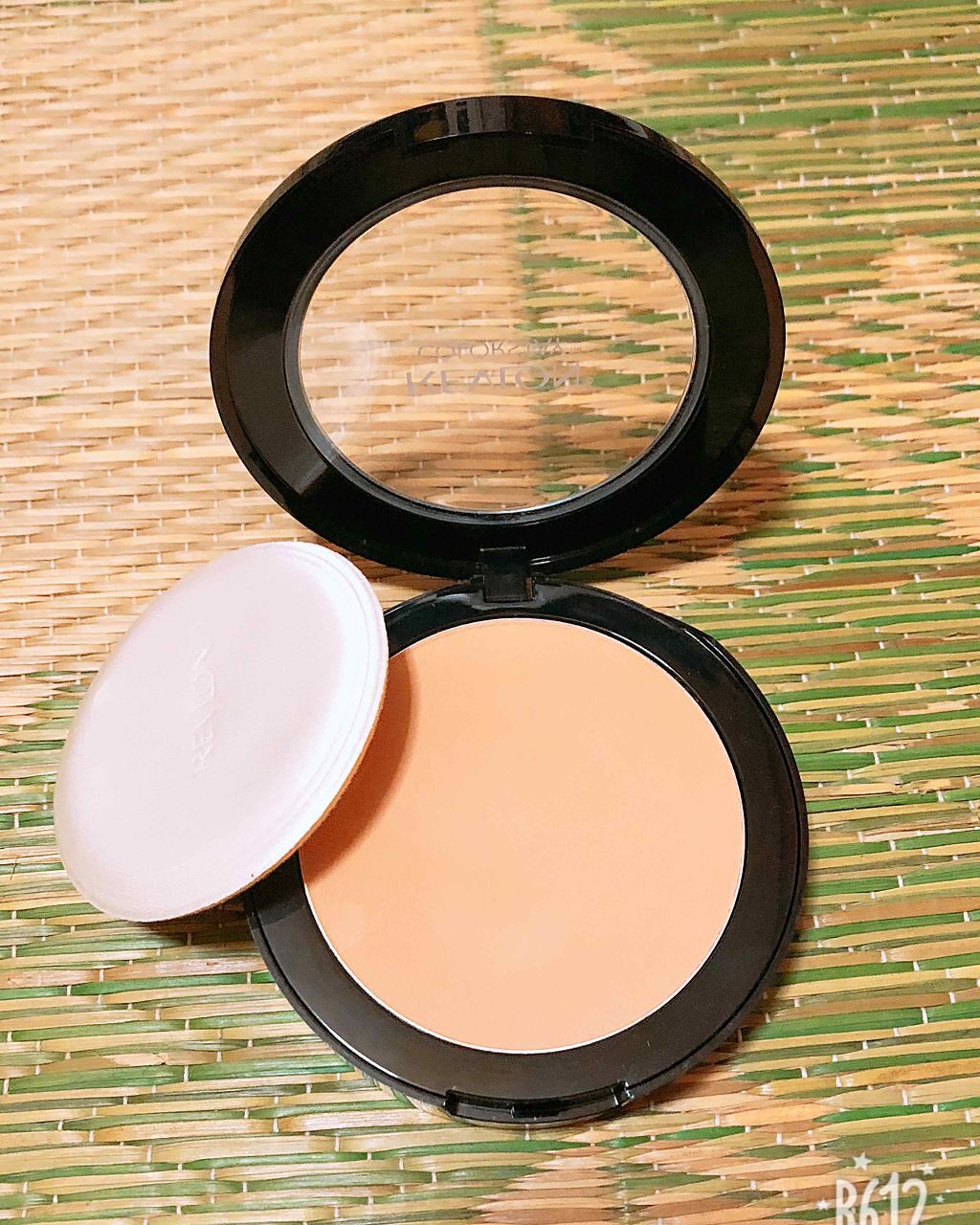 カラーステイ プレスト パウダー N/REVLON/プレストパウダーを使ったクチコミ（2枚目）