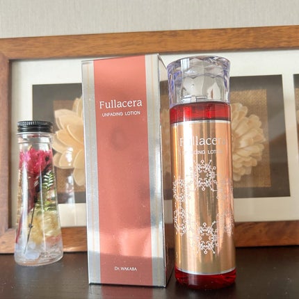 フラセラ アンフェイディング ローションのクチコミ「大好きなフラセラの化粧水。
アンフェイディング ローション
保湿効果の高い数種類の美肌成分が.....」(1枚目)