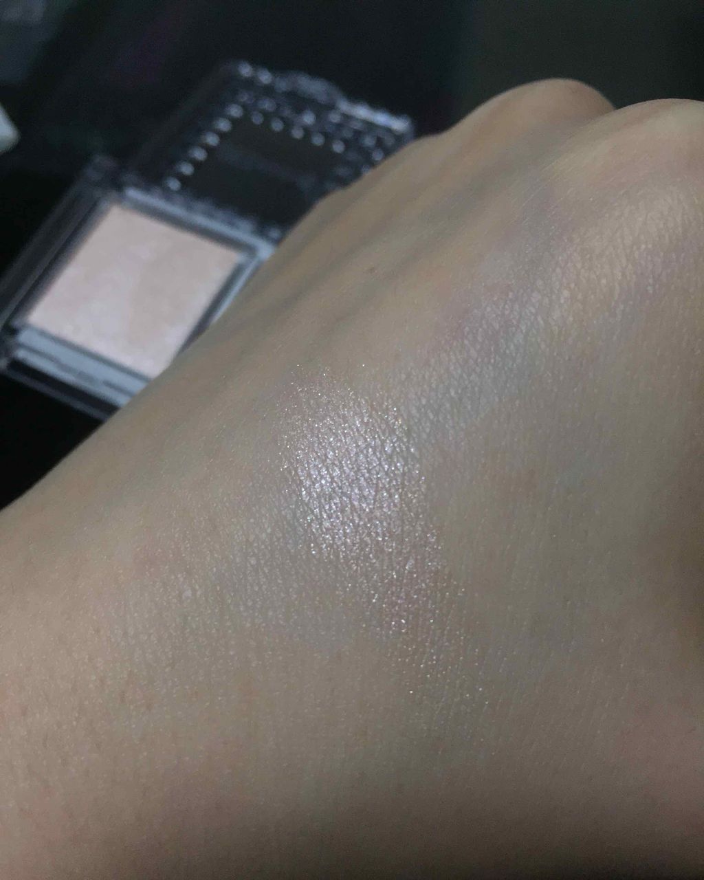 シングルカラーアイシャドウ/CEZANNE/単色アイシャドウを使ったクチコミ(3枚目)