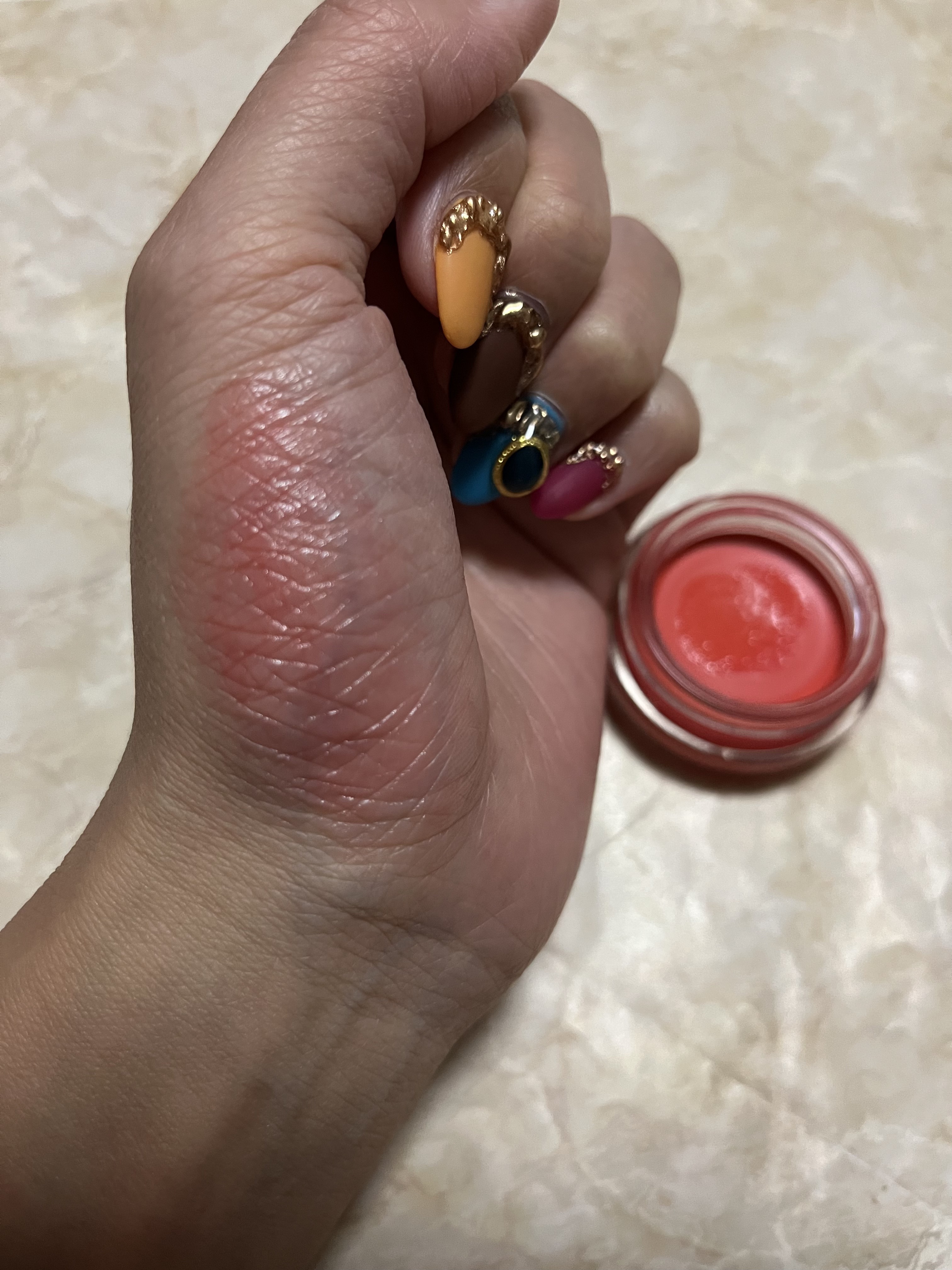  リップ＆チーク ボーム N°1 ドゥ シャネル 4 ウェイクアップ ピンク/CHANEL/口紅を使ったクチコミ（2枚目）