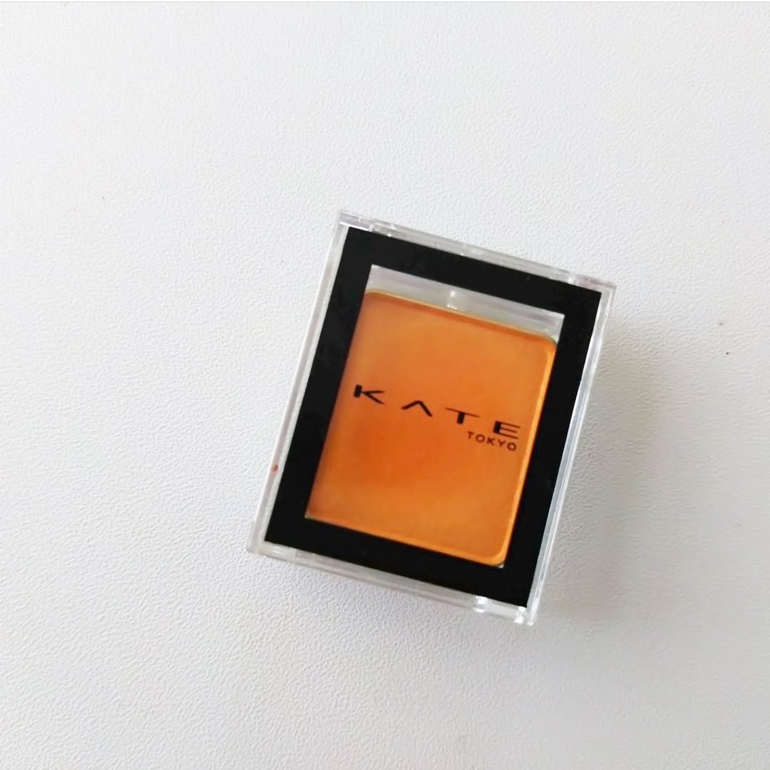 シャドーカスタマイズ/MAJOLICA MAJORCA/単色アイシャドウを使ったクチコミ（3枚目）