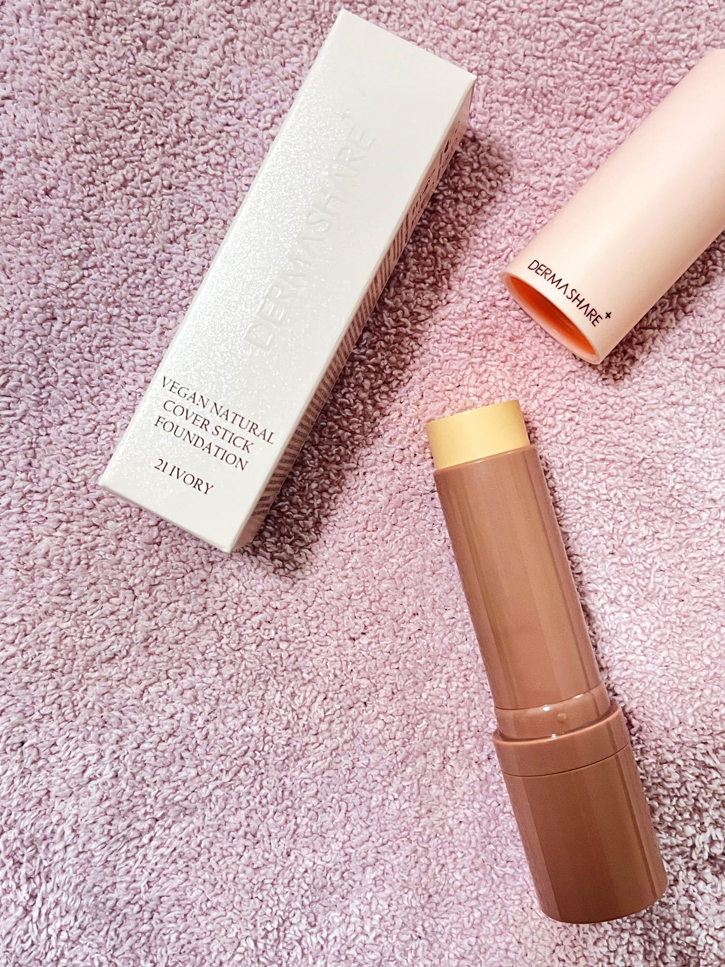 ヴィーガンナチュラルカバースティックファンデーション/DERMASHARE/その他ファンデーションを使ったクチコミ(2枚目)