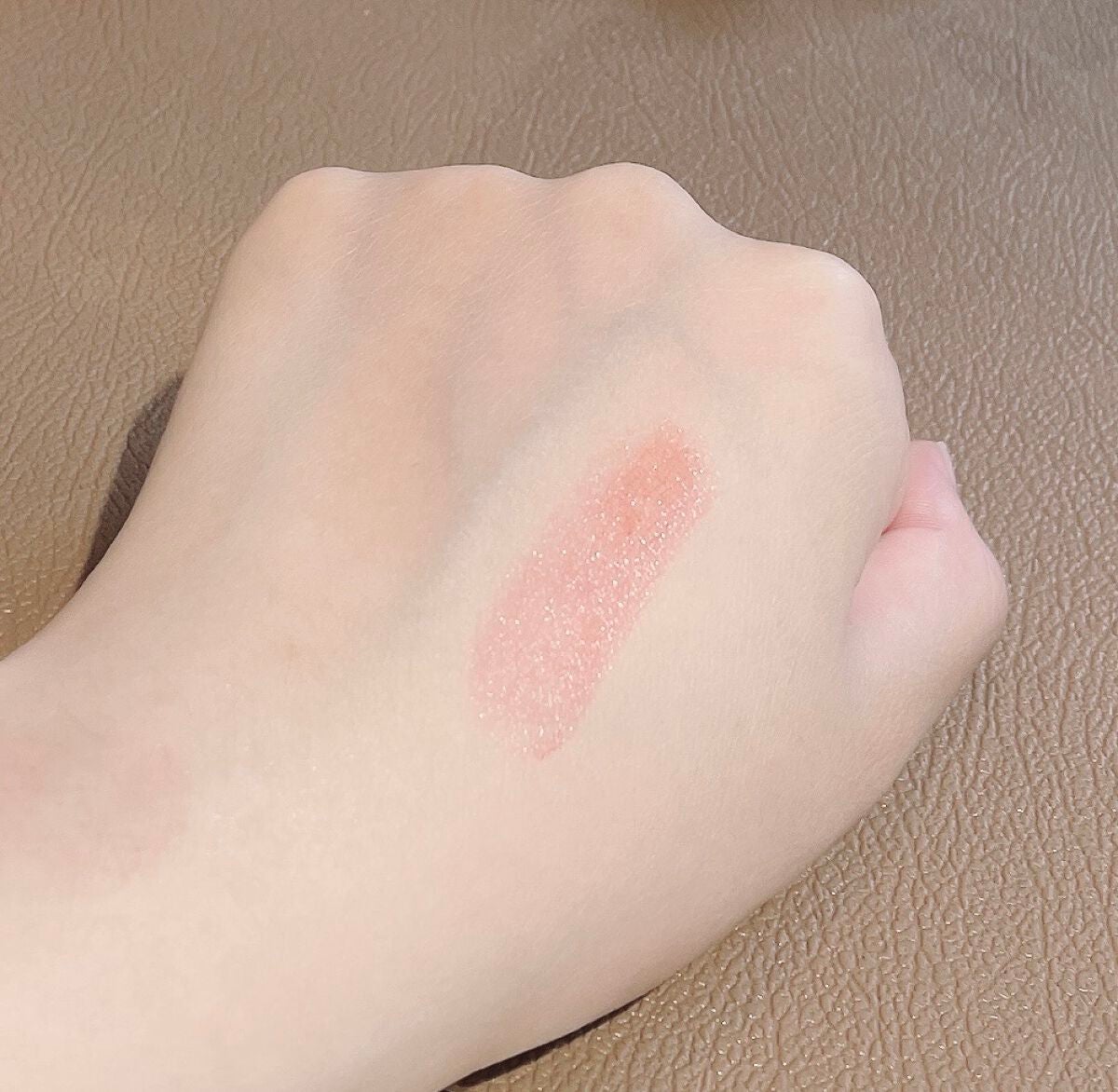 harupi on LIPS 「韓国からの色付きリップLaka💄ビーガンリップバームで、保湿さ..」(2枚目)