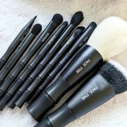黒竹メイクブラシ9本セット-禅/SIXPLUS/メイクブラシを使ったクチコミ(5枚目)