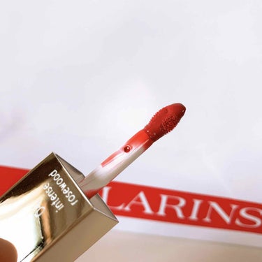 コンフォート リップオイル インテンス/CLARINS/リップグロスを使ったクチコミ（4枚目）