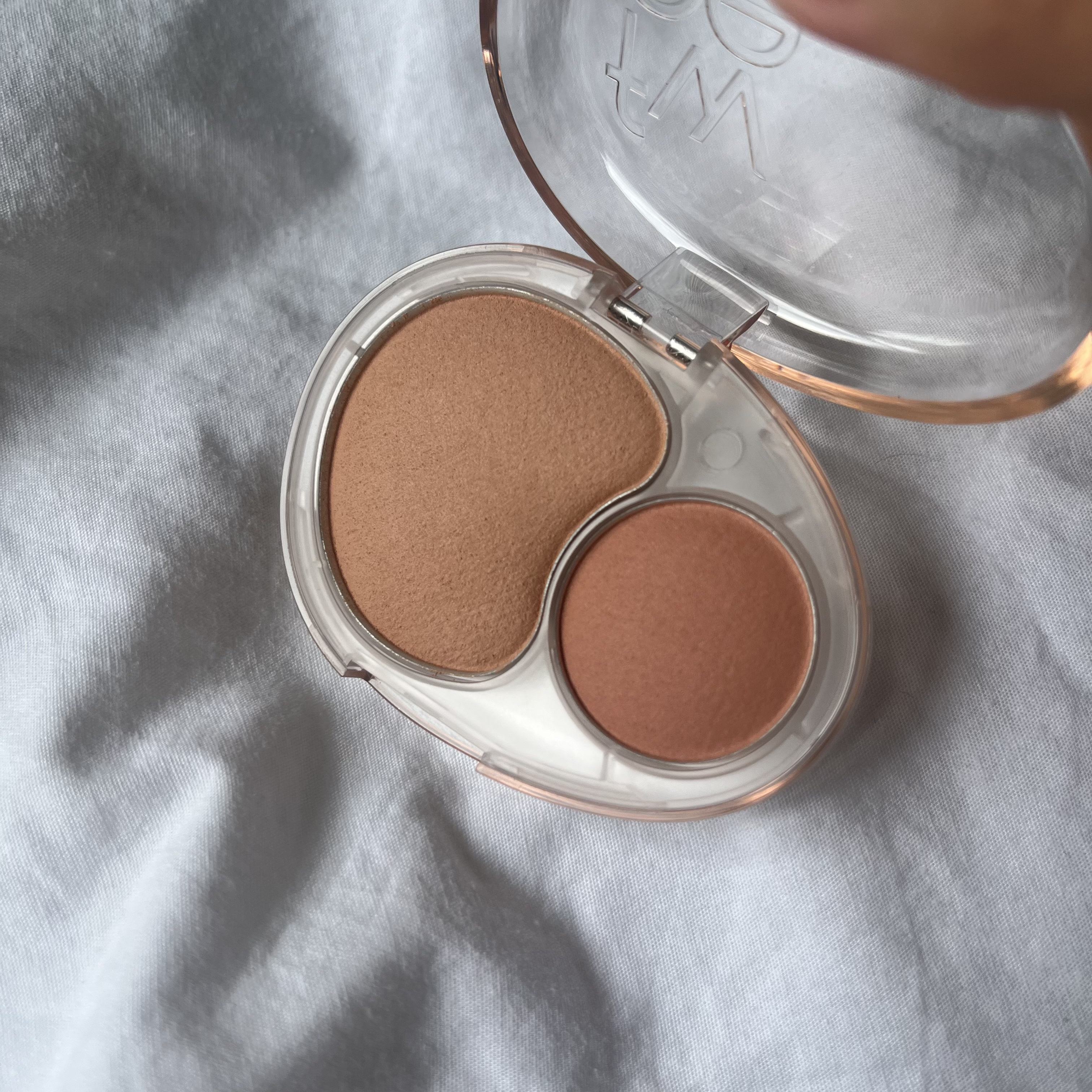 デュアルチークメロウ ND02 ダウンテンポ/fwee/ジェル・クリームチークを使ったクチコミ（2枚目）