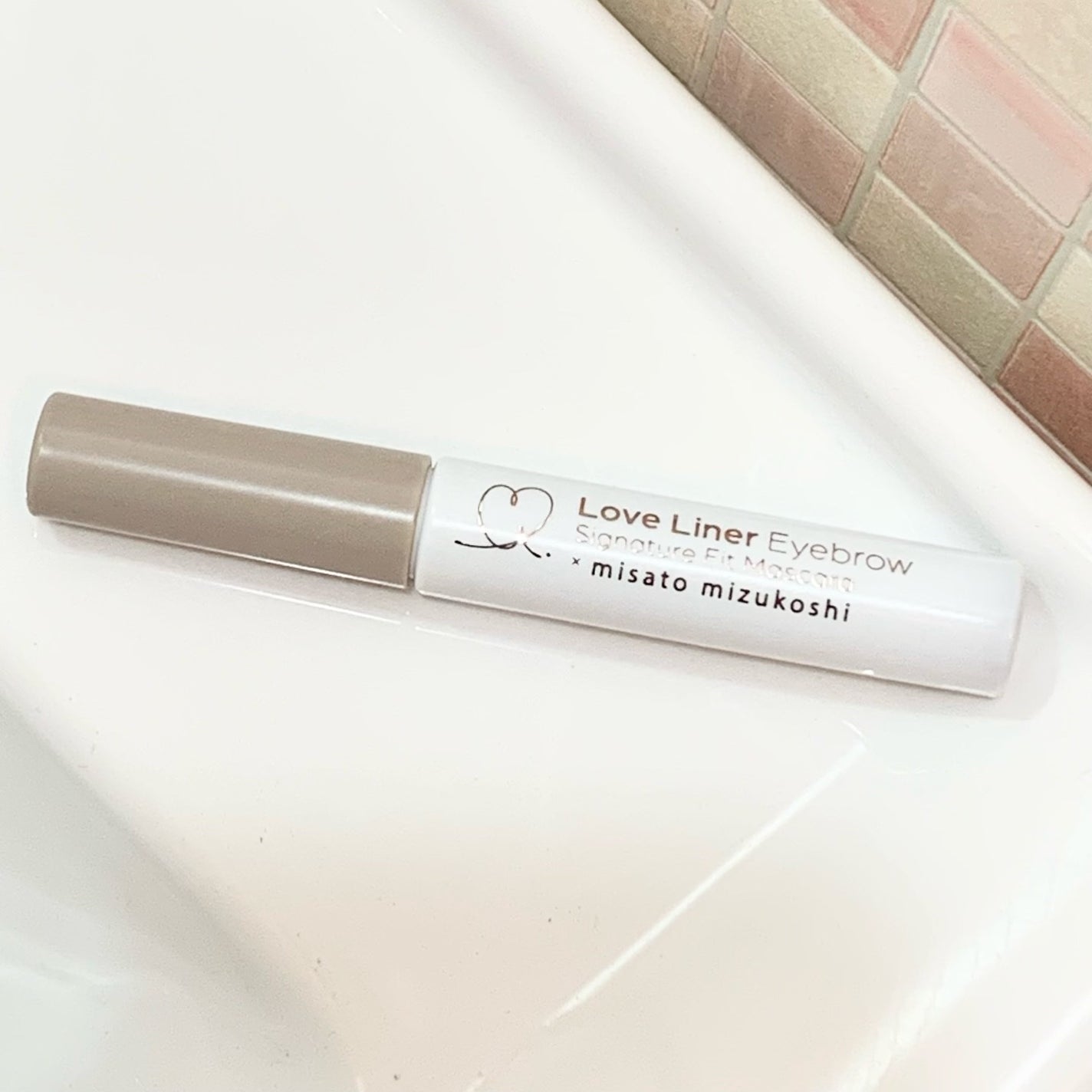 ラブ・ライナー シグネチャーフィットマスカラ MMC2<アイブロウ>/ラブ・ライナー/眉マスカラを使ったクチコミ(1枚目)