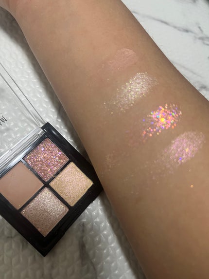 R on LIPS 「【使った商品】ユーアーグラムのアイシャドウ【色味】マジで可愛い..」(7枚目)