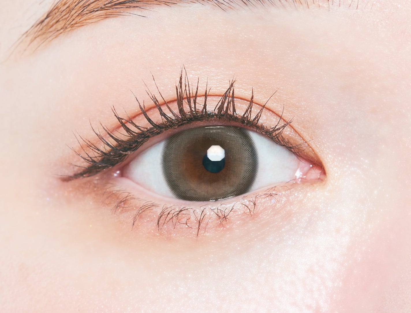 Chu's me monthly ミューテッドグレージュ