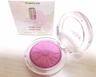 CLINIQUE クリニーク
チークポップ 15 ポンジーポップ ¥3240(税込)

人気のチークポップ！
見た目は紫ですが塗るとピンク色です( ᐢ˙꒳​˙ᐢ )
ルースパウダーを購入した時にこちらの