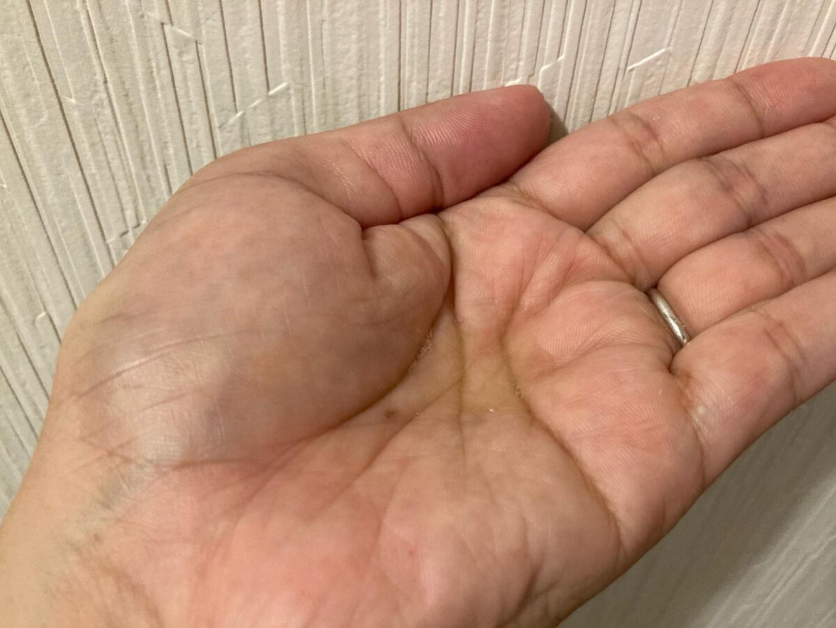 chicca on LIPS 「BimoRaVC美容液朝晩の洗顔後すぐにこちらの美容液をつける..」(3枚目)