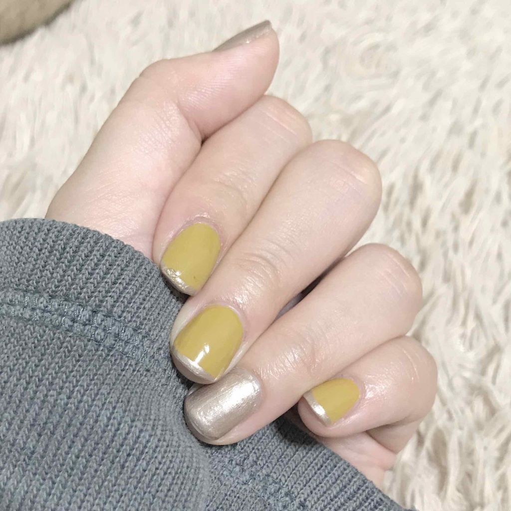 ネイル エナメル 915 クレーム ブリュレ/REVLON/マニキュアを使ったクチコミ（1枚目）