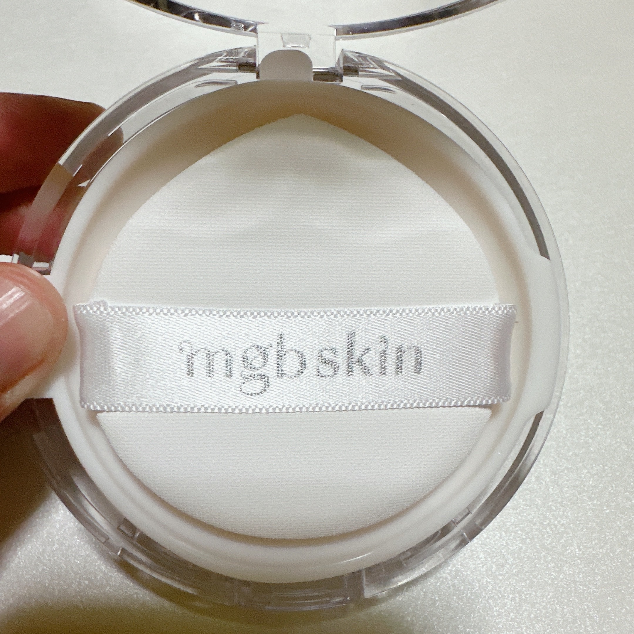 グロウ サン クッション/mgb skin/クッションファンデーションを使ったクチコミ（3枚目）