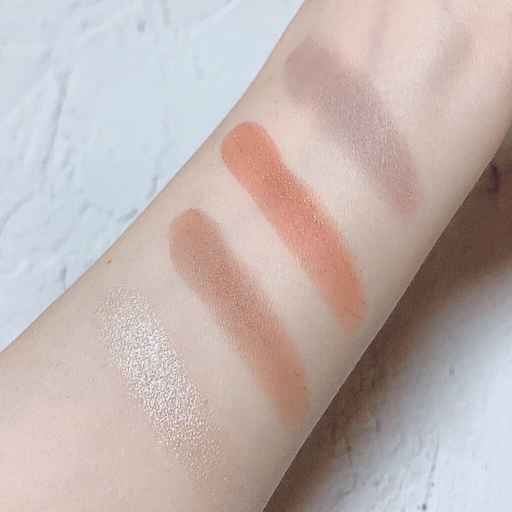 4色アイシャドウパレット/aZTK/アイシャドウパレットを使ったクチコミ(4枚目)