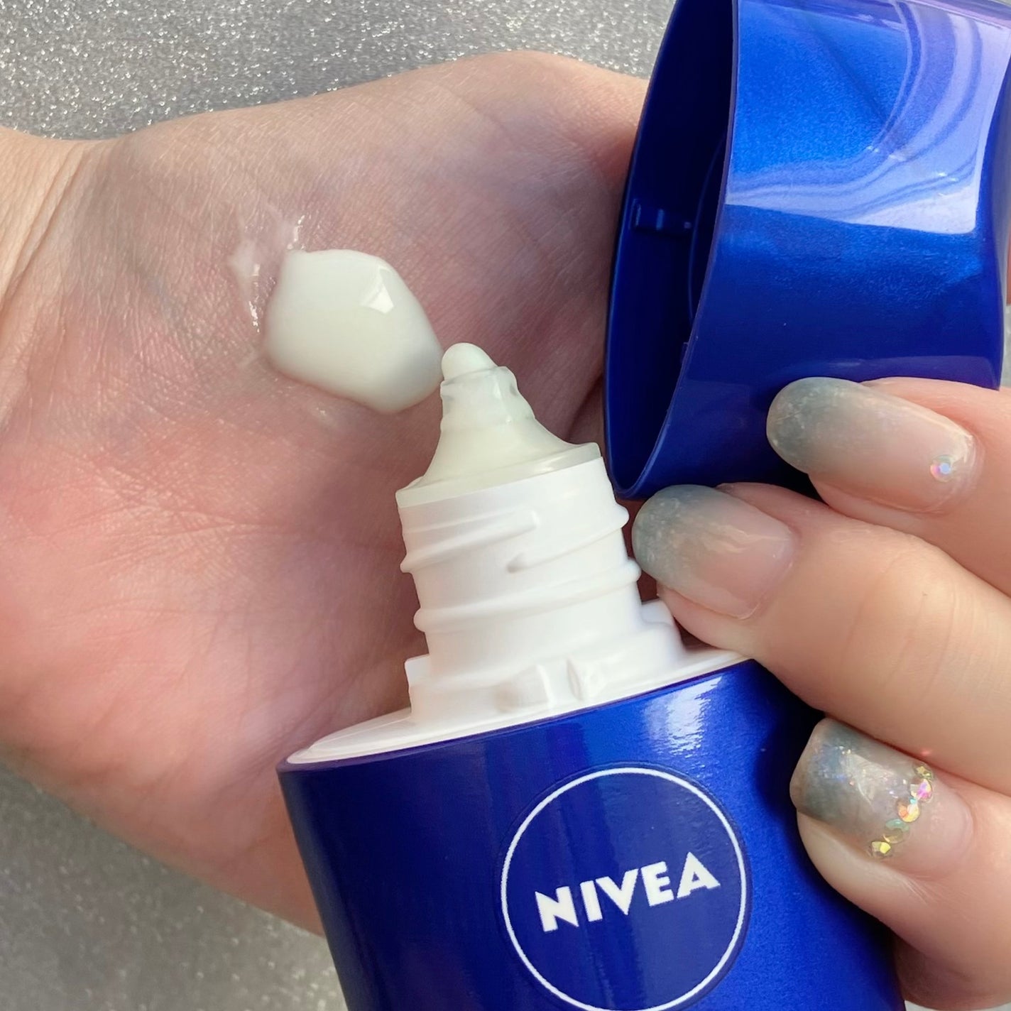 ニベアUV ディープ プロテクト&ケア ジェル/ニベア/日焼け止めジェル by もか🧸 フォロバ強化