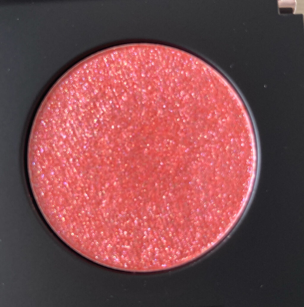 グリッターロックアイズ/ETUDE/単色アイシャドウを使ったクチコミ（2枚目）