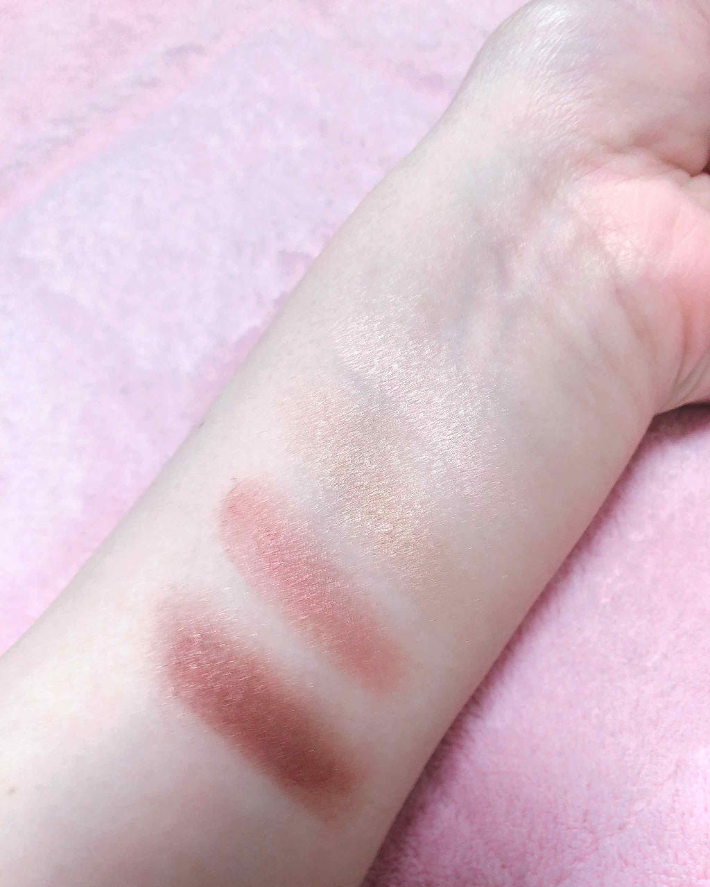 シルキースフレアイズ/キャンメイク/アイシャドウパレットを使ったクチコミ(2枚目)