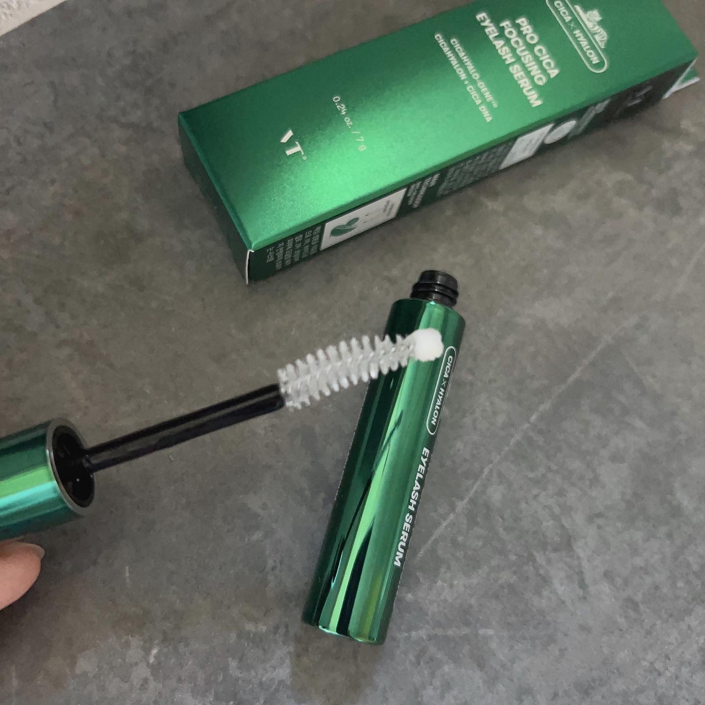 VT プロCICA フォーカシングアイラッシュセラムのクチコミ「.
VT COSMETICS
@vtcosmetics_japan 
プロシカフォーカシングア.....」（2枚目）