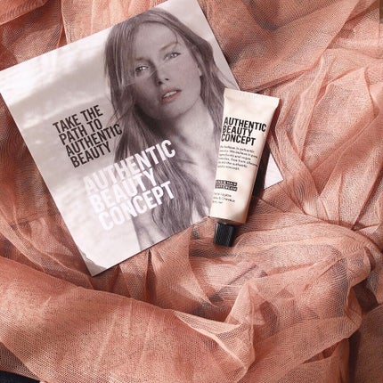 ハンド&ヘア ライトセラム/AUTHENTIC BEAUTY CONCEPT/ハンドクリームを使ったクチコミ(1枚目)