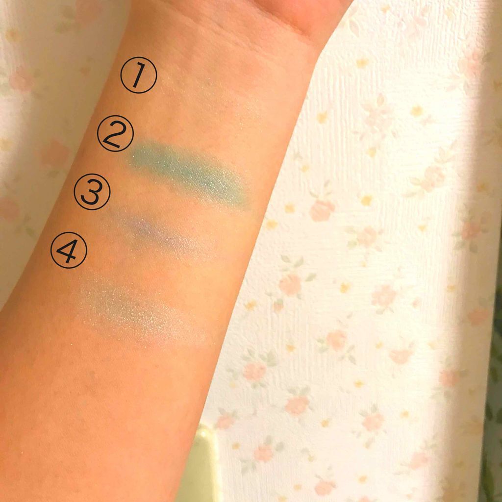 エルファー パールインアイシャドウ/DAISO/アイシャドウパレットを使ったクチコミ（3枚目）