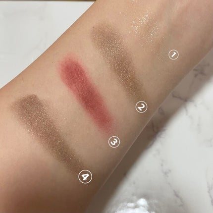 シグニチャー カラー アイズ/SUQQU/アイシャドウパレットを使ったクチコミ(3枚目)