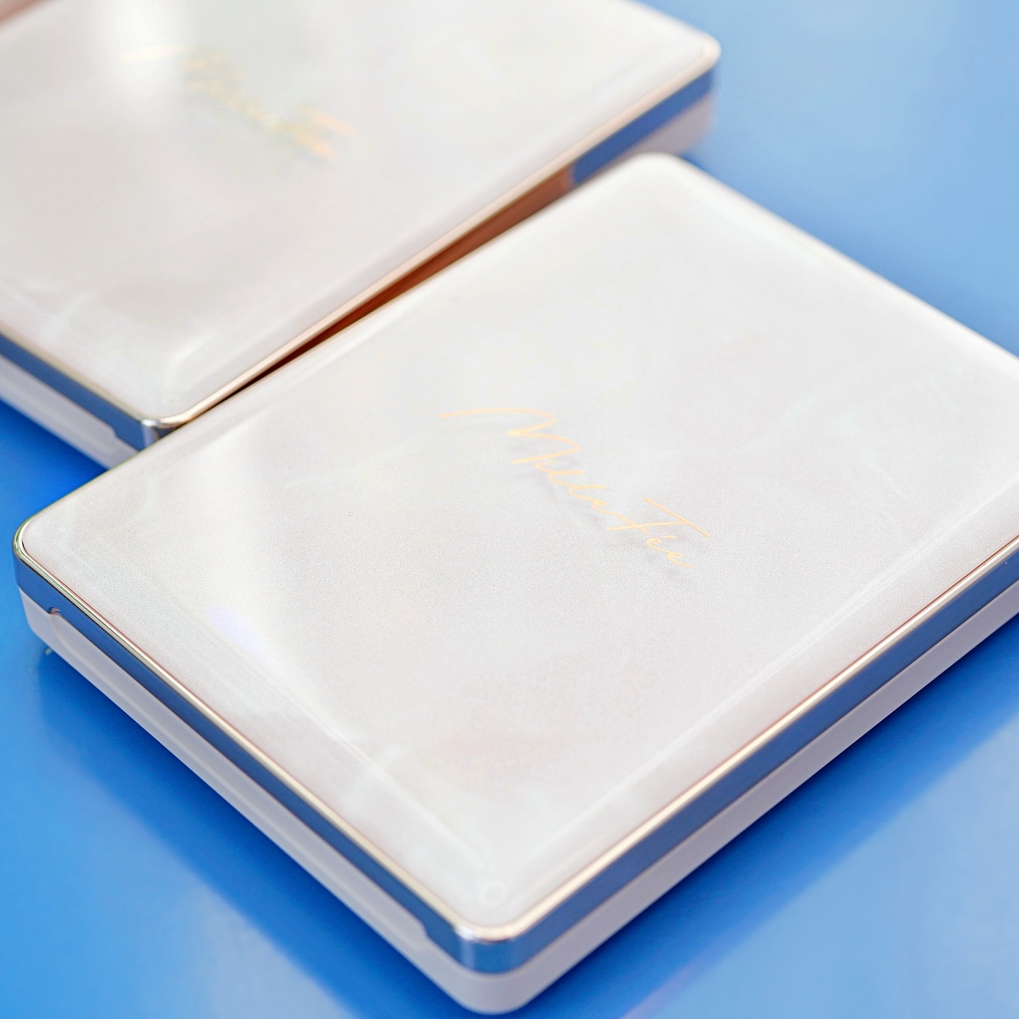 チート顔コントゥアパレット/MilleFée/パウダーハイライトを使ったクチコミ（2枚目）