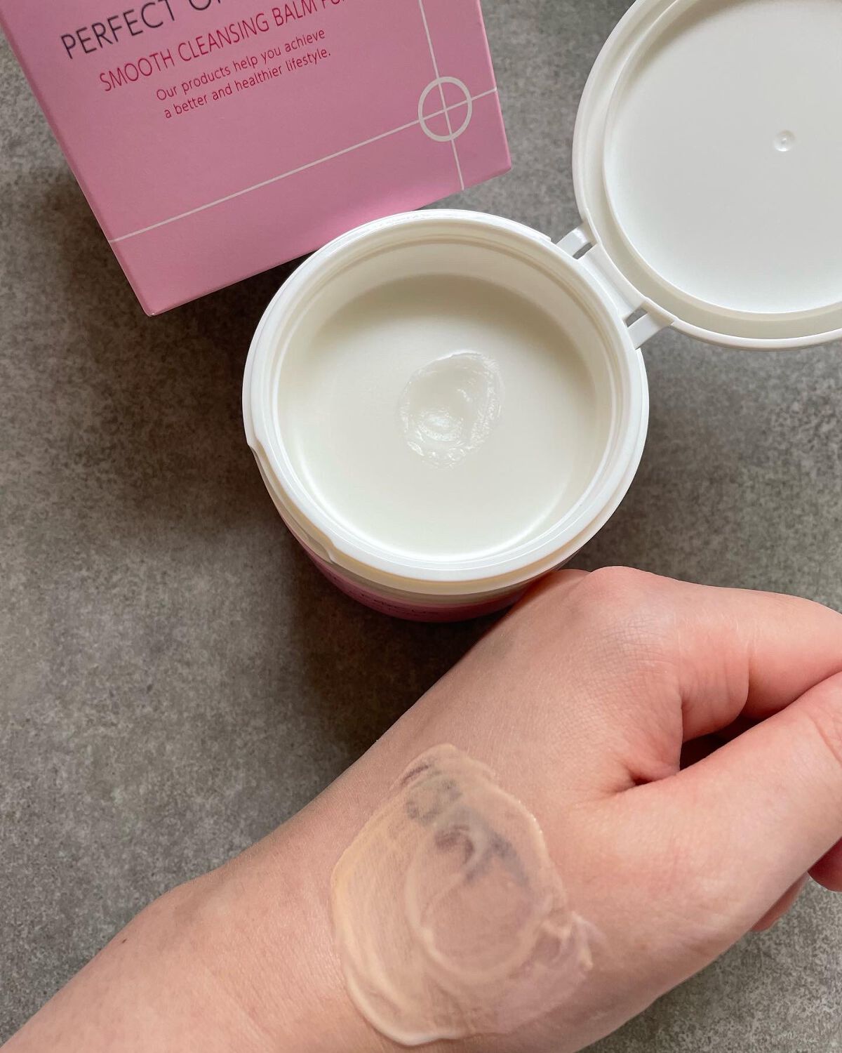 パーフェクトワンフォーカス スムースクレンジングバーム ピュア/PERFECT ONE  FOCUS/クレンジングバームを使ったクチコミ(4枚目)