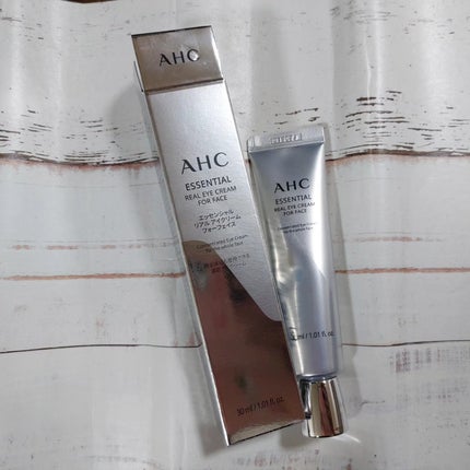 エッセンシャル リアル アイクリーム フォーフェイス/AHC/アイケア・アイクリームを使ったクチコミ(5枚目)