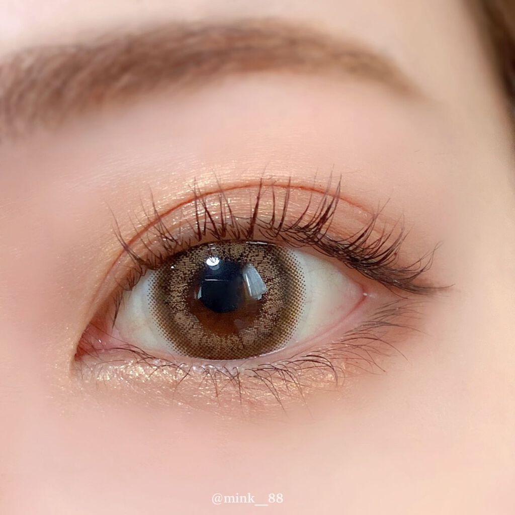 シャドーカスタマイズ/MAJOLICA MAJORCA/単色アイシャドウを使ったクチコミ(3枚目)