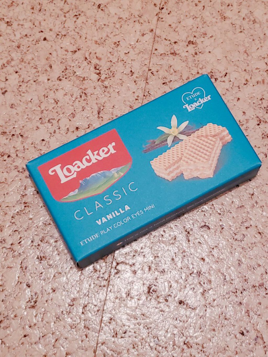 ローカー プレイカラーアイズミニ バニラ /ETUDE/アイシャドウパレットを使ったクチコミ（1枚目）