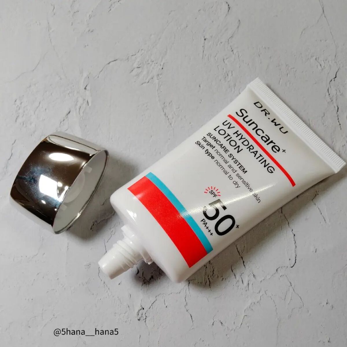 サンスクリーン+  モイスト日焼け止め＜日焼け止め＞/DR.WU/日焼け止めクリームを使ったクチコミ（2枚目）