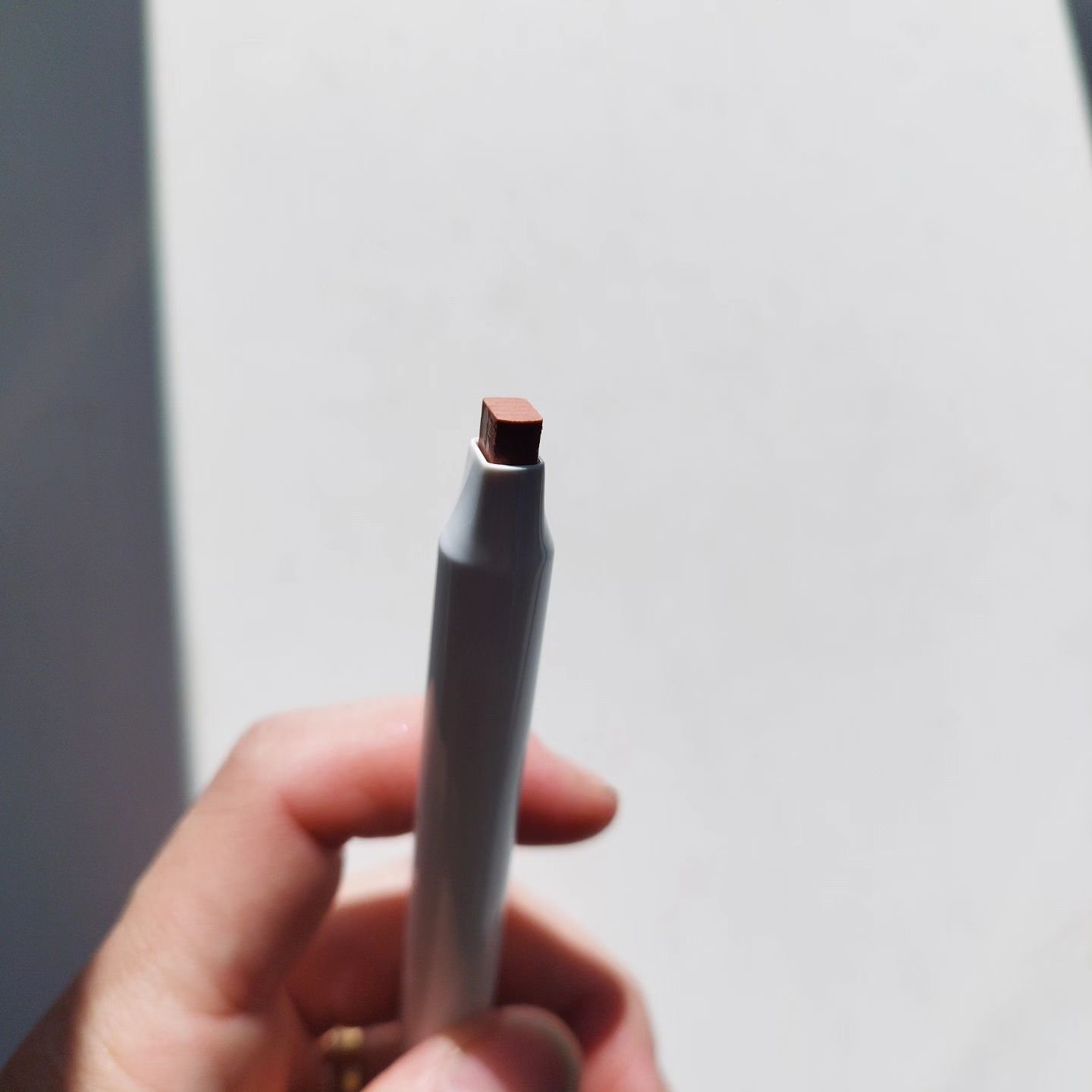 透け感アイシャドウペンシル/ティンカーウィンク/スティックアイシャドウを使ったクチコミ（2枚目）