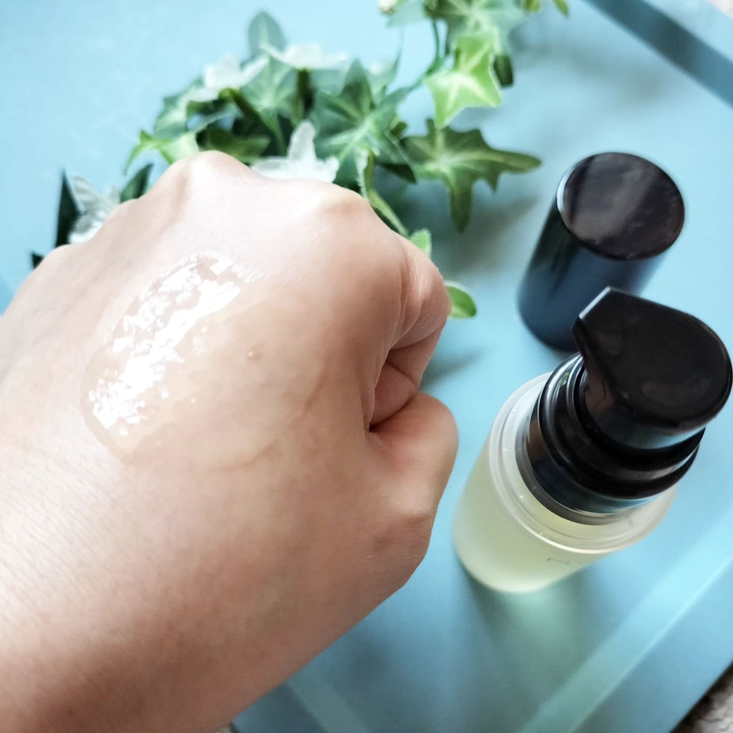 オイルインエッセンス/MUQURU/ブースター・導入液を使ったクチコミ（3枚目）