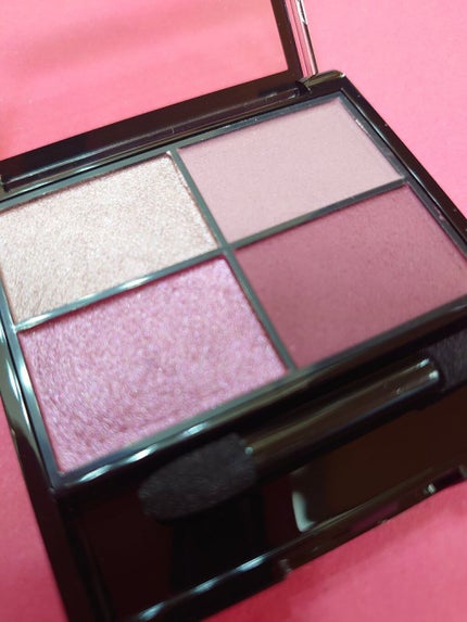 レブロン カラーステイ デイ トゥ ナイト アイシャドウ クアッド/REVLON/アイシャドウパレットを使ったクチコミ(2枚目)