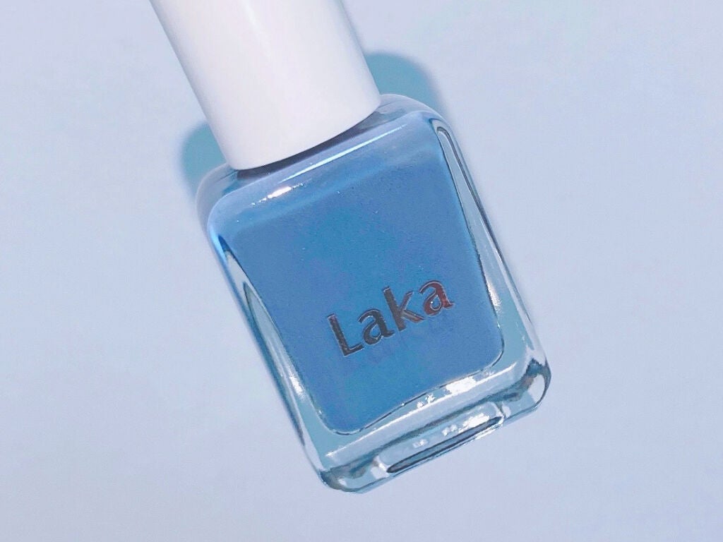グラッシーネイルカラー/Laka/マニキュアを使ったクチコミ(2枚目)