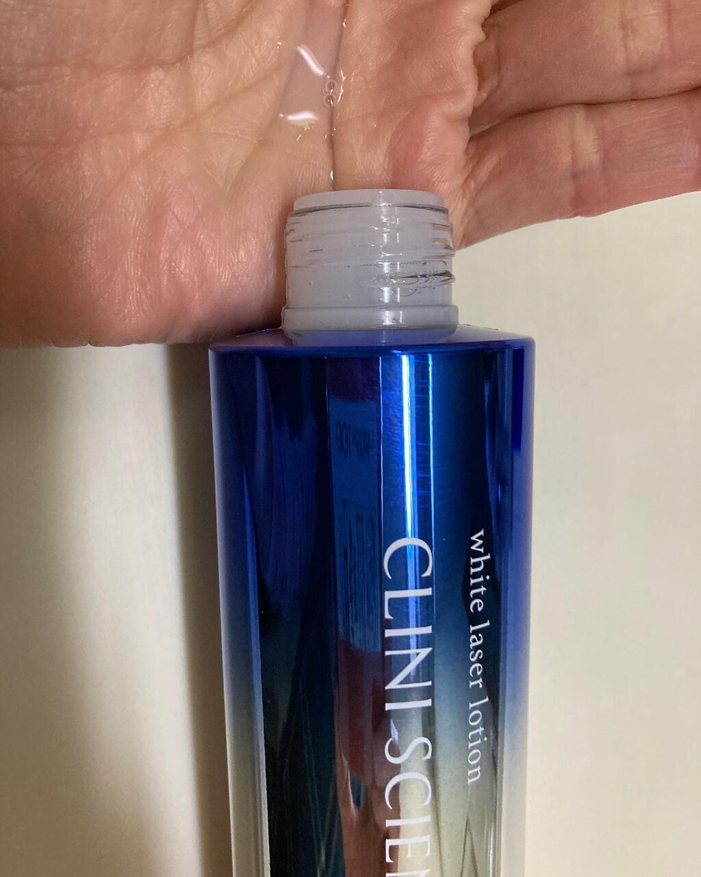 ホワイトレーザーローション/エピステーム/化粧水を使ったクチコミ（2枚目）