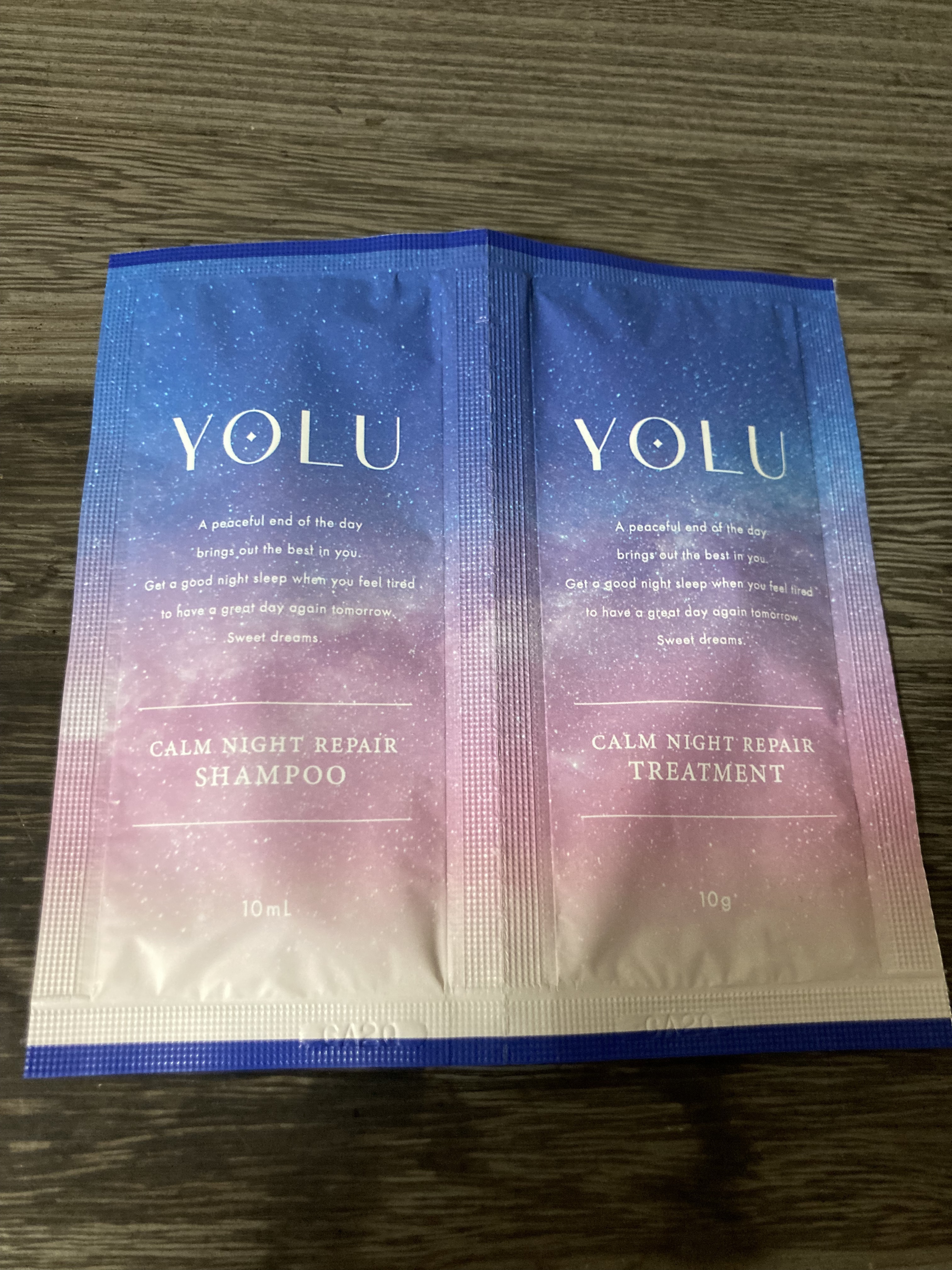 カームナイトリペアシャンプー／トリートメント/YOLU/市販シャンプーを使ったクチコミ（1枚目）