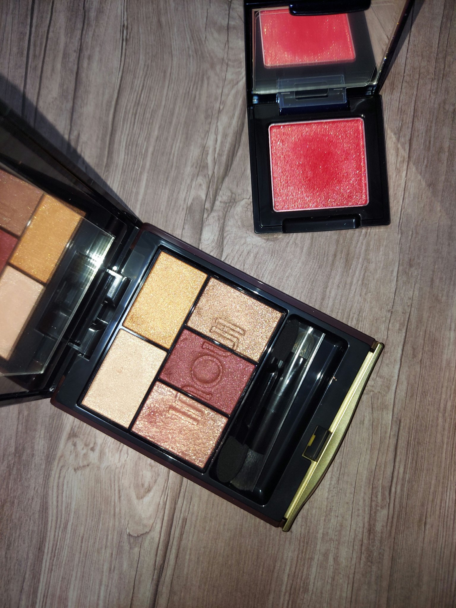 ラズル アイカラー 58 Clown nose/エレガンス ラズル /単色アイシャドウを使ったクチコミ（1枚目）